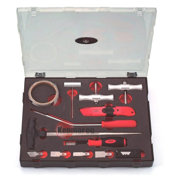 13PCs Auto Glass Maintenance Kit